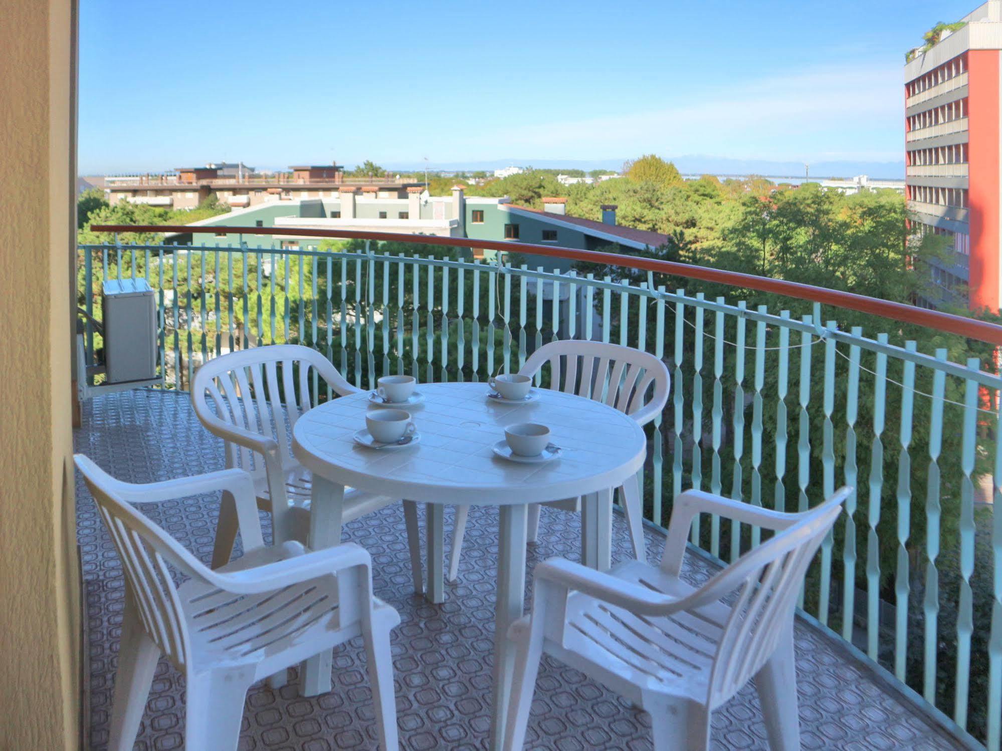 Ba- La Torre - Sea View - Daire Lignano Sabbiadoro Dış mekan fotoğraf